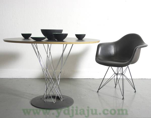 野口勇餐桌 Sable Noguchi Dining Table场景图片4