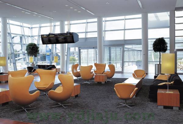 天鹅椅 Arne Jacobsen Swan Chair 2