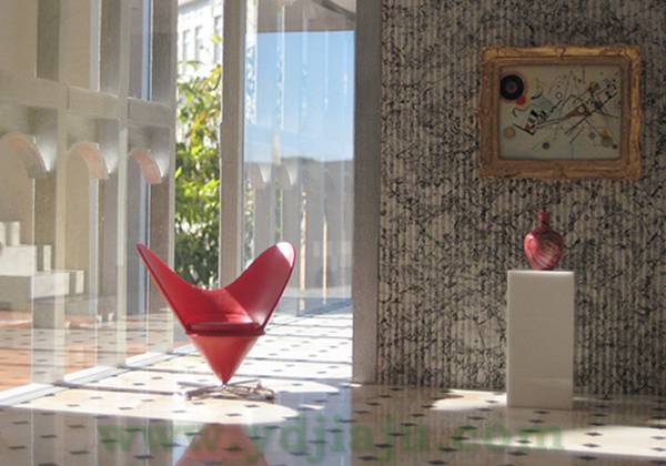 心型椅子(Verner Panton Heart Shaped Cone Chair)场景图片2