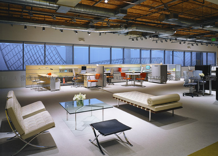 巴塞罗那床(Barcelona bed)