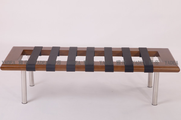 巴塞罗那凳子(Barcelona Bench)