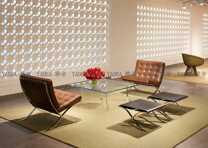 巴塞罗那椅(Barcelona Chair)