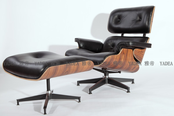 酸枝木贴皮的伊姆斯休闲椅(Palisander Eames Lounge Chair)