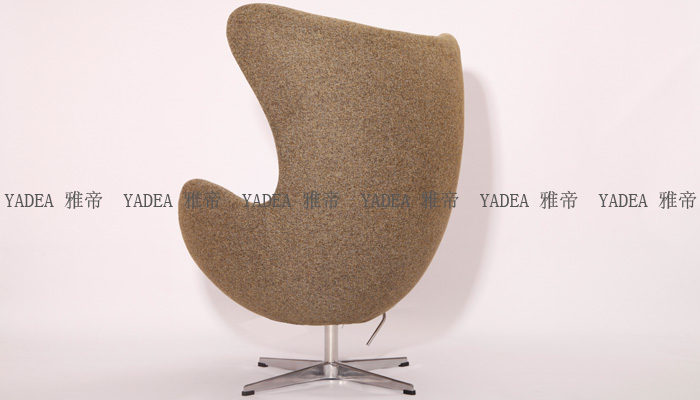 布艺椅子:蛋椅
