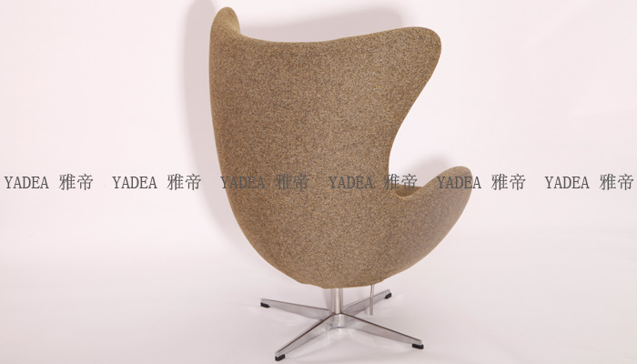布艺椅子:蛋椅