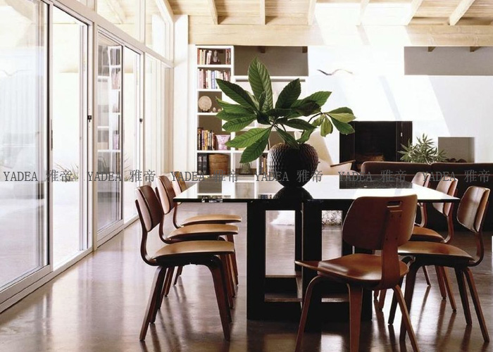 伊姆斯曲木餐椅(Herman Miller Molded Plywood Dining Chair) 伊姆斯曲木餐椅(Herman Miller Molded Plywood Dining Chair)