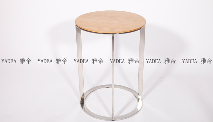 圆形实木小茶几