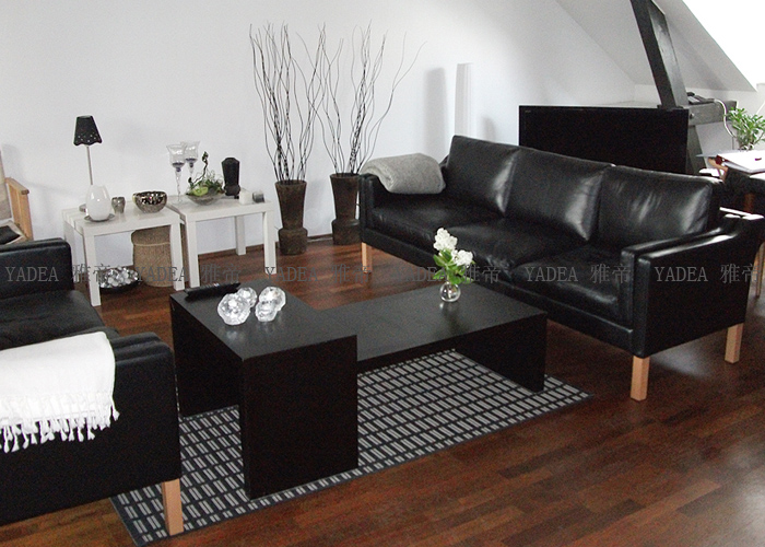 现代北欧三人位真皮沙发