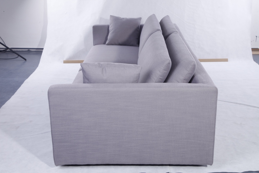 现代简约客厅沙发（Bristol Sofa）图片