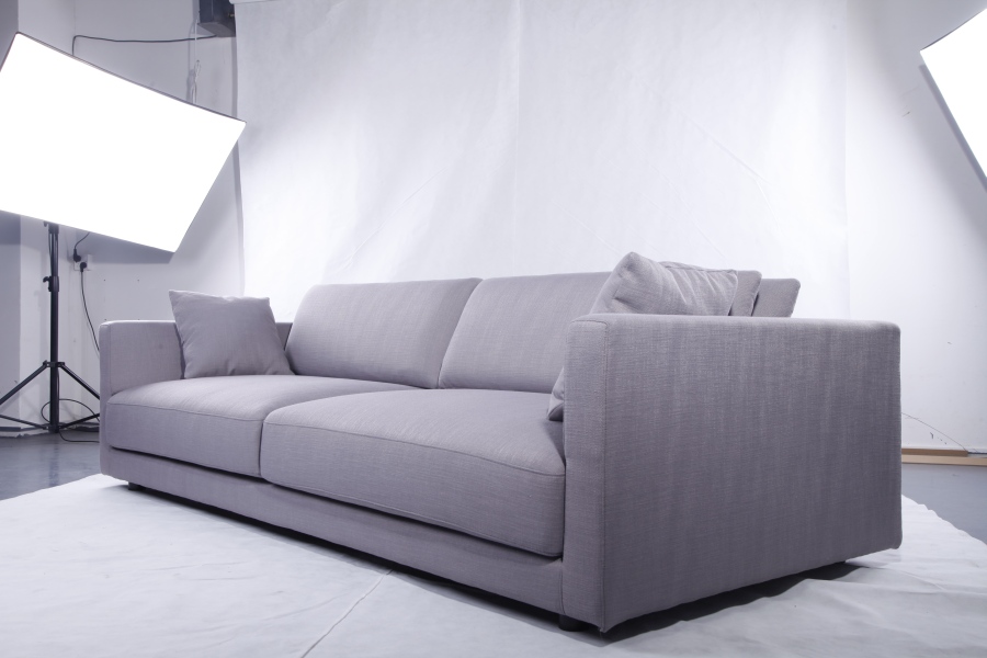 现代简约客厅沙发（Bristol Sofa）图片