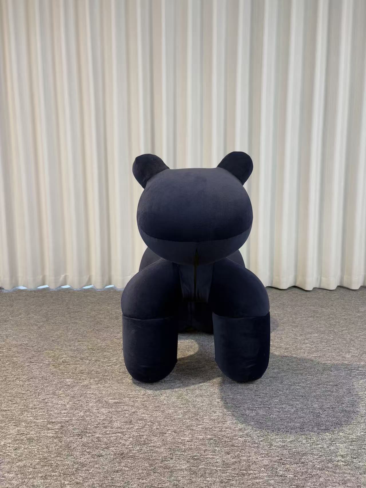 小马椅（Pony Chair）