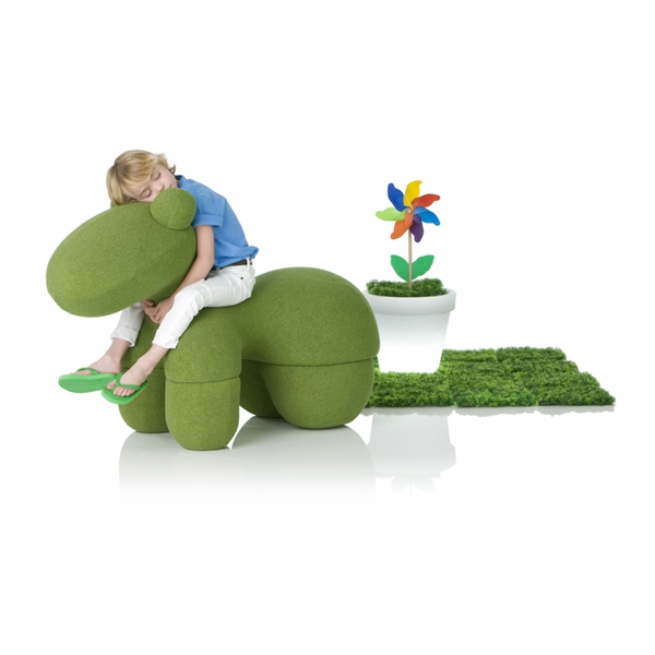 小马椅（Pony Chair）