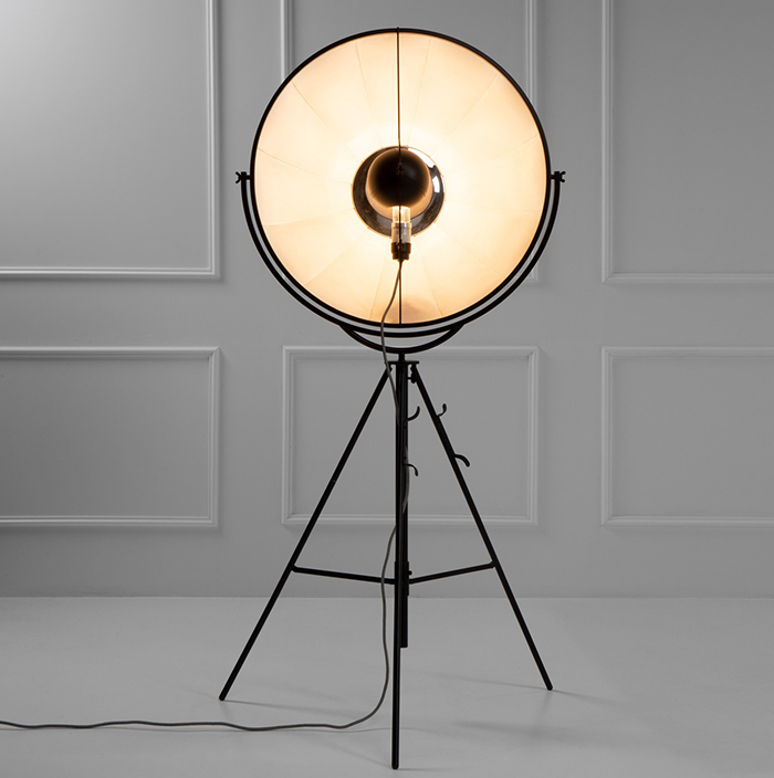 经典灯具Fortuny floor lamp