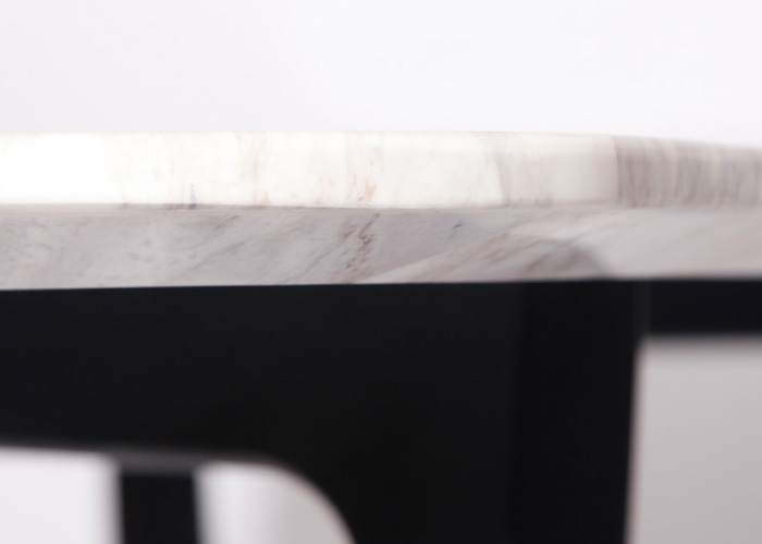 现代餐桌细节图