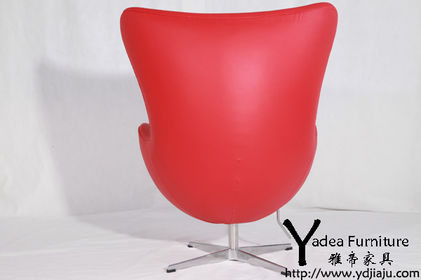红色蛋椅