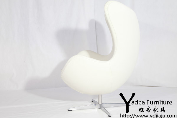 白色蛋椅(white egg chair)
