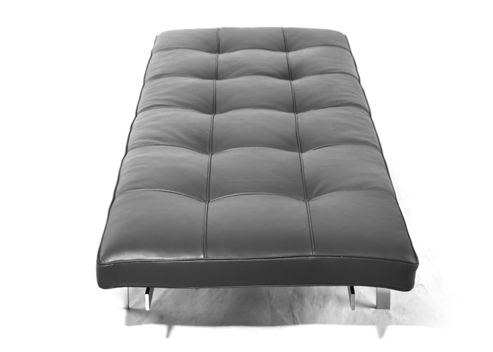 现代沙发床(Poul Kjarholm PK80 Daybed)