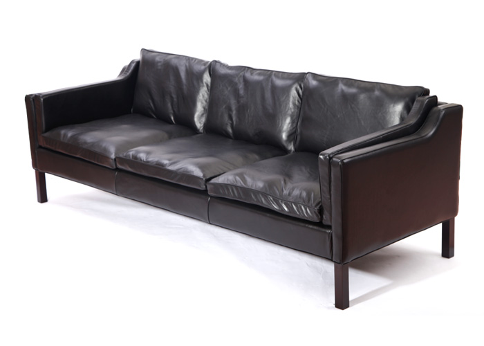 现代北欧三人位真皮沙发