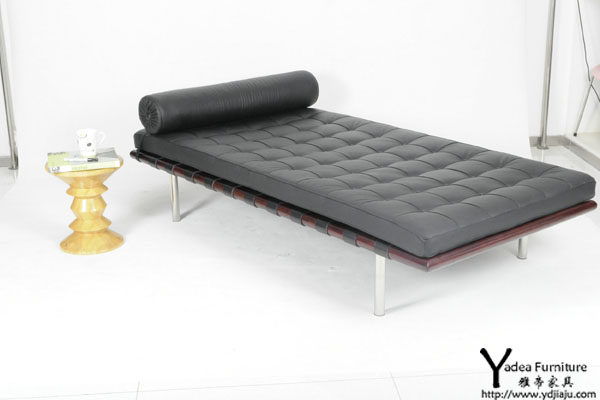 巴塞罗那床（Barcelona bed）