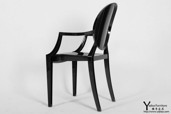鬼椅(Ghost Chair)