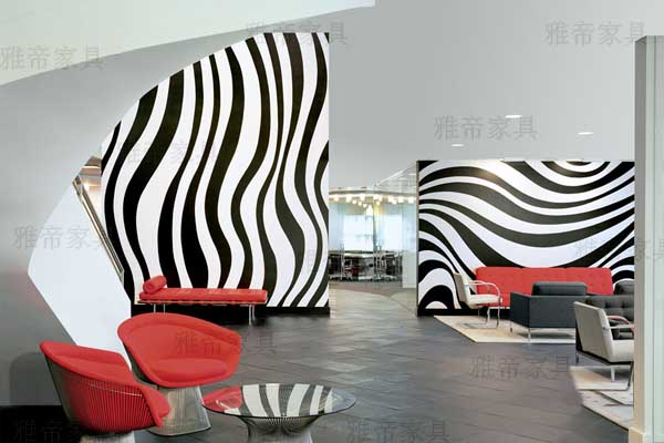 布尔诺椅子(Brno Chair)