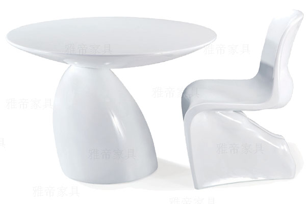 蘑菇台(Parabel Table) 蘑菇台(Parabel Table)