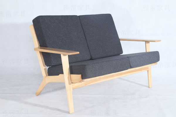 Hans Wegner 2 Seater Plank Sofa(双人位汉森实木沙发)