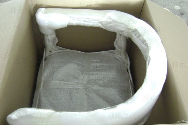 韦格纳实木扶手椅（Juliana Armchair）