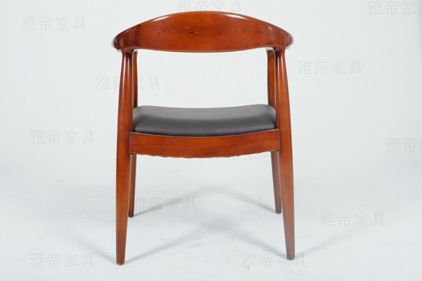 韦格纳实木扶手椅（Juliana Armchair）