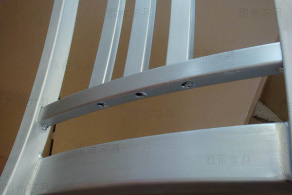 Nimitz Side Chair(尼米兹家族椅)