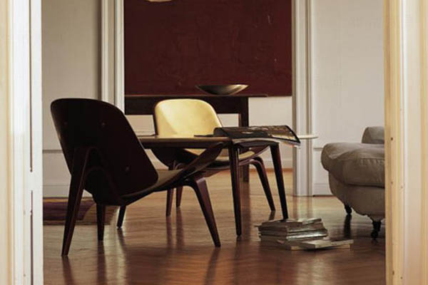 Wegner shell chair(三脚休闲椅) Wegner shell chair(三脚休闲椅)