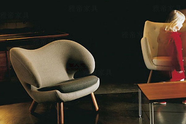 塘鹅椅(Pelican Chair)