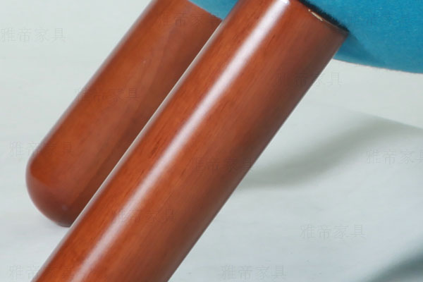 塘鹅椅(Pelican Chair)