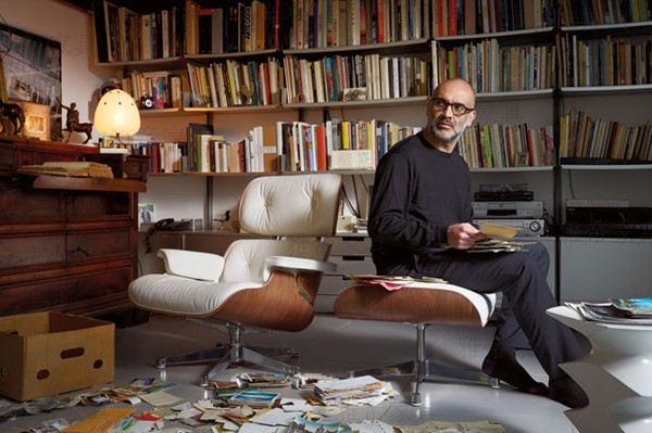 白色伊姆斯休闲椅（Eames Lounge Chair In White Leather）