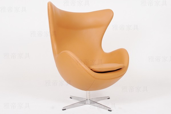 意大利皮蛋椅(Egg Chair In Black Italian Leather)