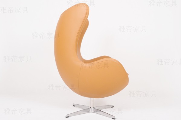 意大利皮蛋椅(Egg Chair In Black Italian Leather)