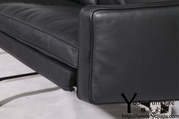 PK31 two seat sofa (PK31 两人位沙发)