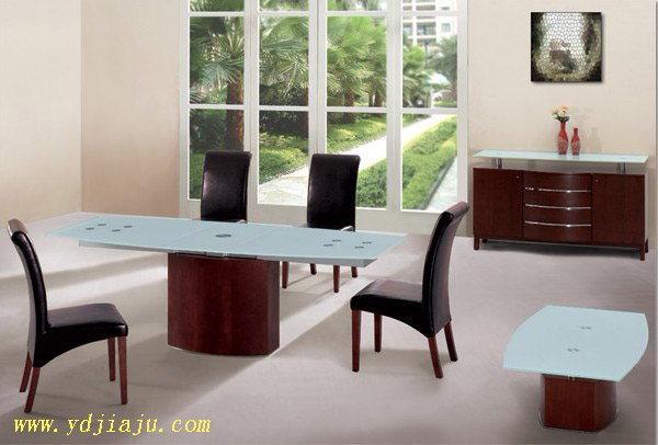 品牌家具生产商