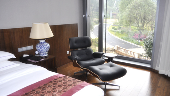 豪华酒店家具 Eames Lounge Chair