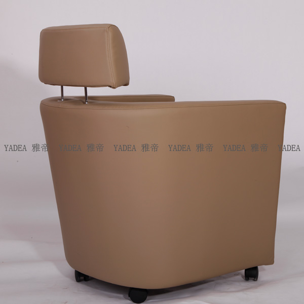 头枕升降旋转椅