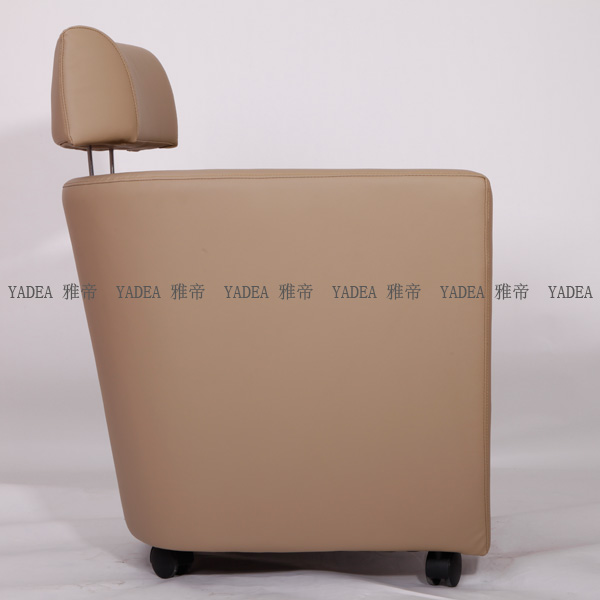 头枕升降旋转椅