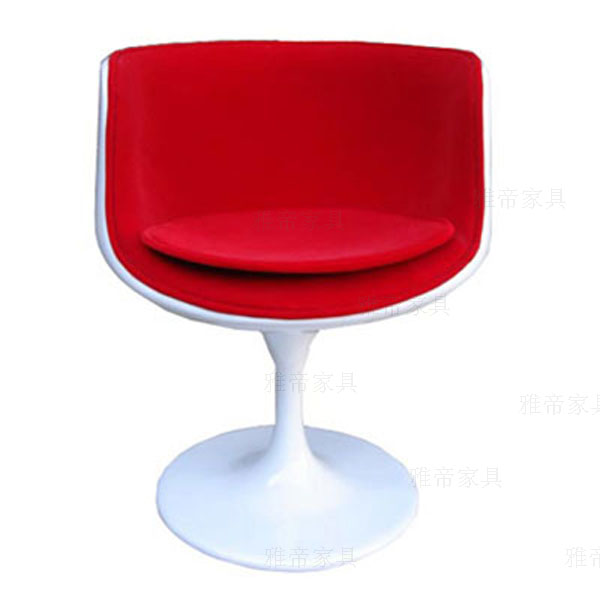 酒杯椅(Cup Chair）
