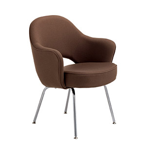 沙里宁休闲椅（Saarinen Executive Chair）