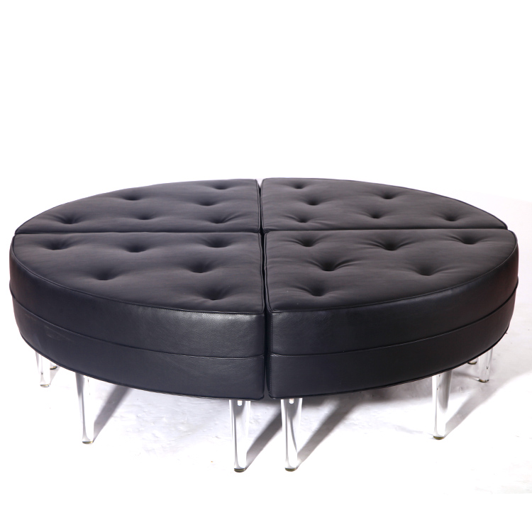 蛋糕沙发（PIECE OF CAKE OTTOMAN）