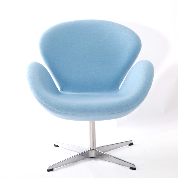 天蓝色的天鹅椅