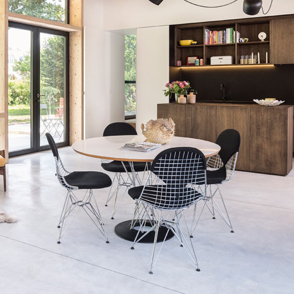 现代餐厅家具搭配