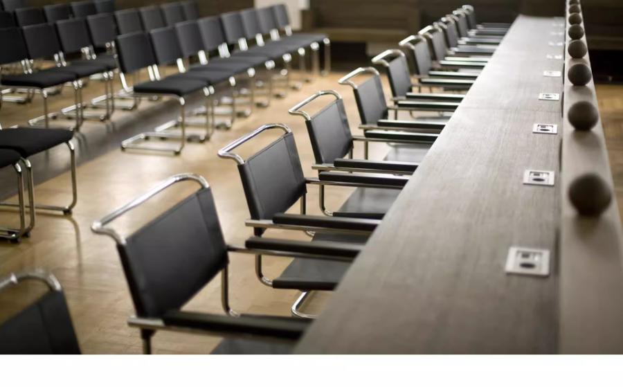 S33 悬臂椅   Cantilever Chair