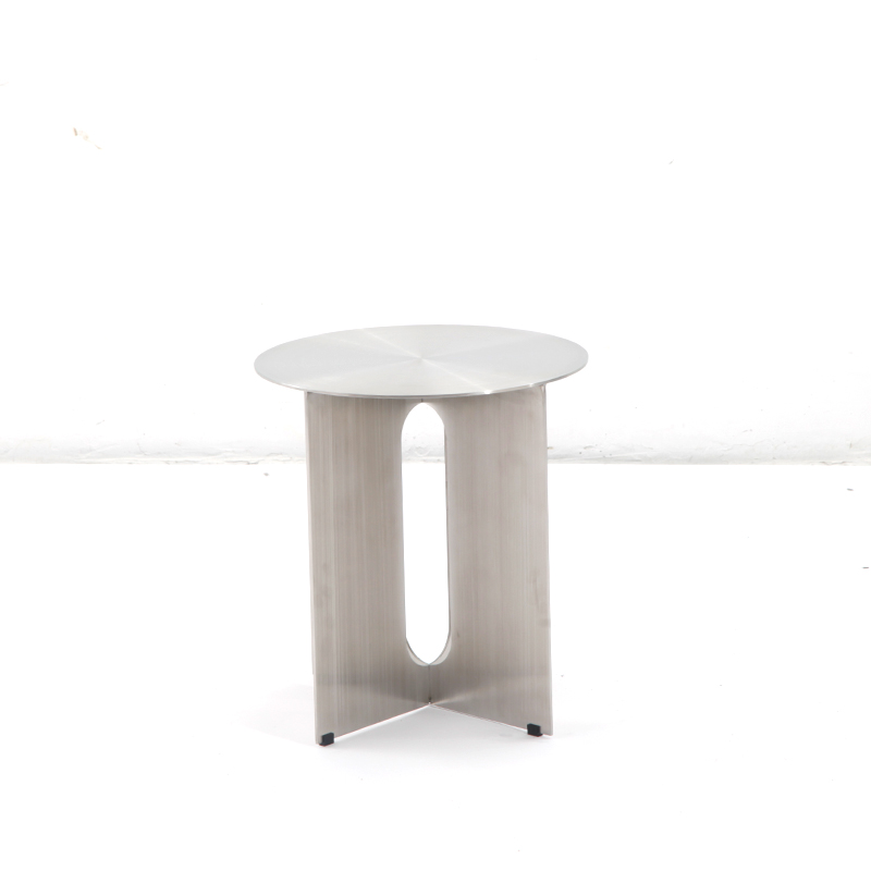 不锈钢圆形边几（ANDROGYNE SIDE TABLE）